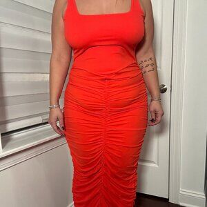 FASHION NOVA MAXI LENGTH RUCHED DRESS- unworn